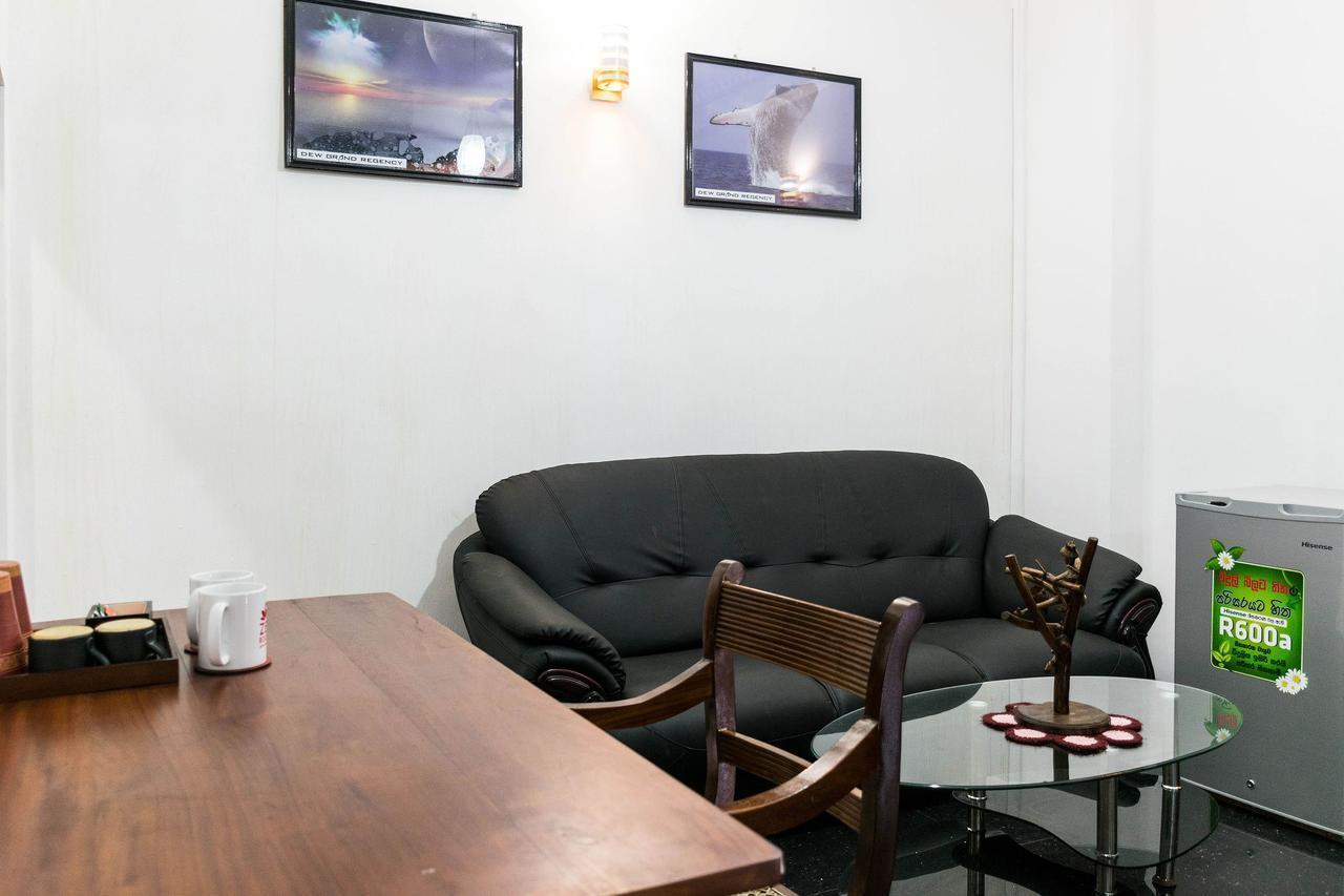 Dew Grand Regency Apartman Bataduwa Kültér fotó