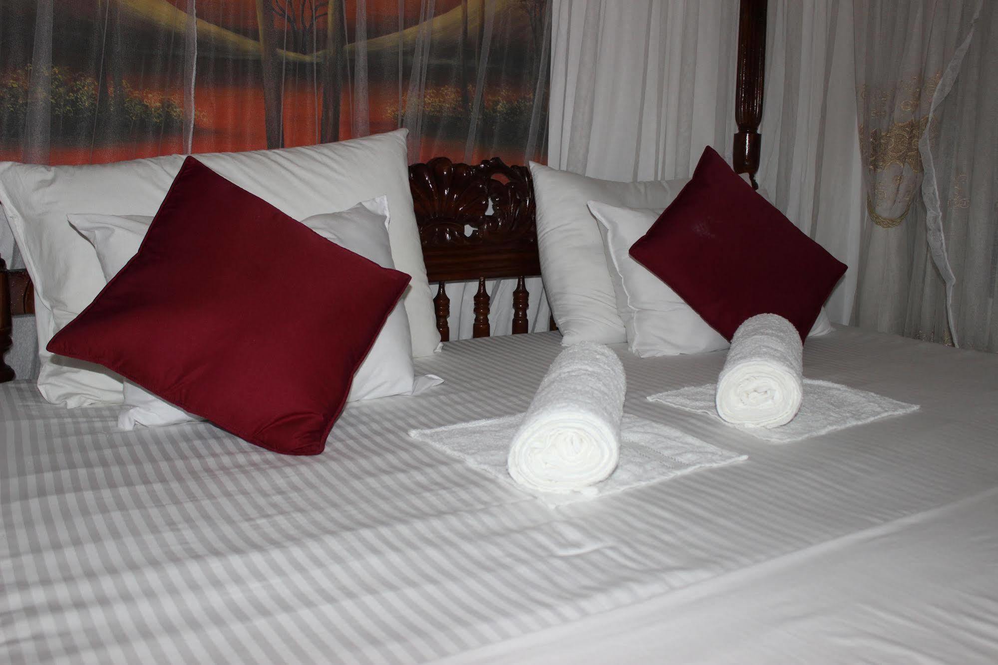 Dew Grand Regency Apartman Bataduwa Kültér fotó